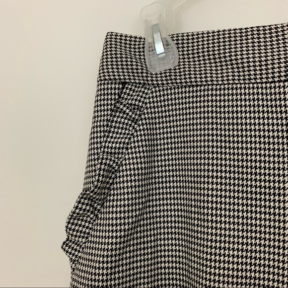 Topshop Houndstooth Straight Leg Trousers - Picture 7 of 9